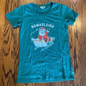 Women’s Tipsy Elves Namasleigh T-shirt Size Medium